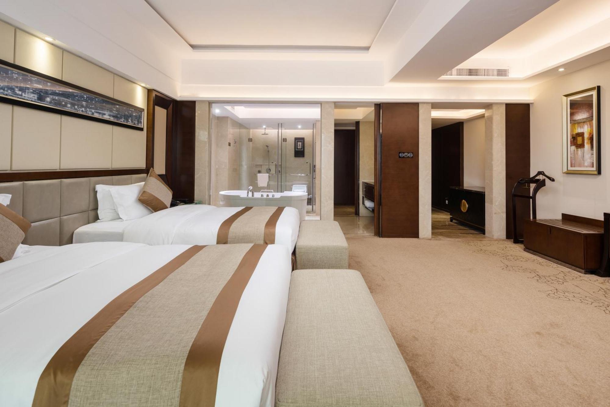 Maoming International Hotel מראה חיצוני תמונה