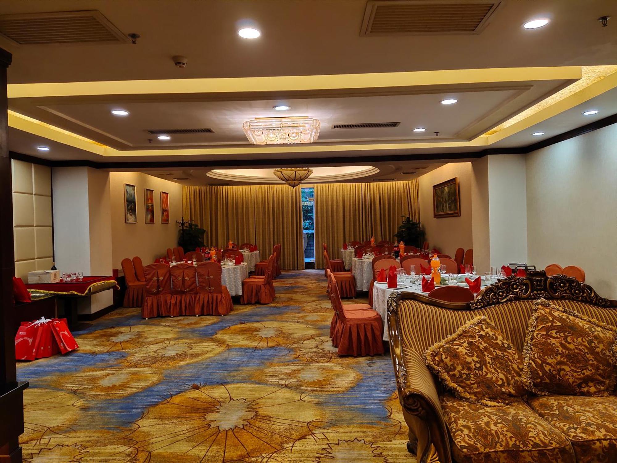Maoming International Hotel מראה חיצוני תמונה